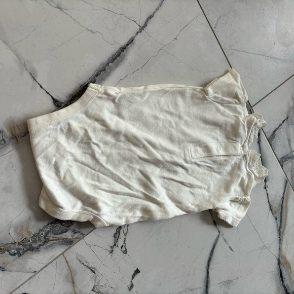Baby Boden Cream Lace Trim Bodysuit - Picture 4 of 4
